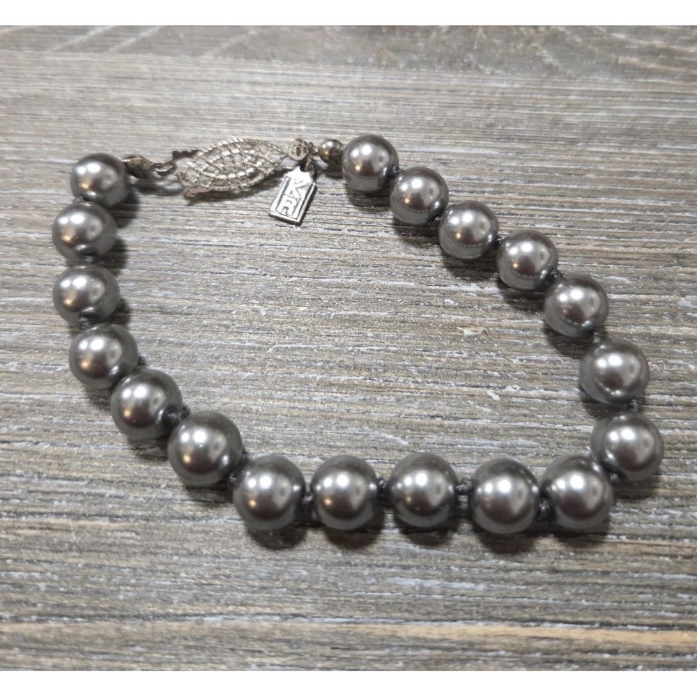 Silver Gray Faux Pearl Bracelet Filigree Clasp Kim Roger's Brand 7"